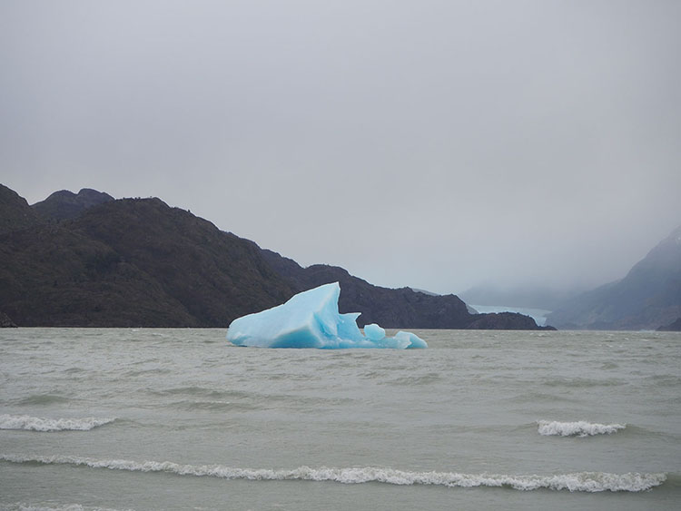 Icebergs au parc Torres Del Paine Chili - Année sympathique blog tour du monde